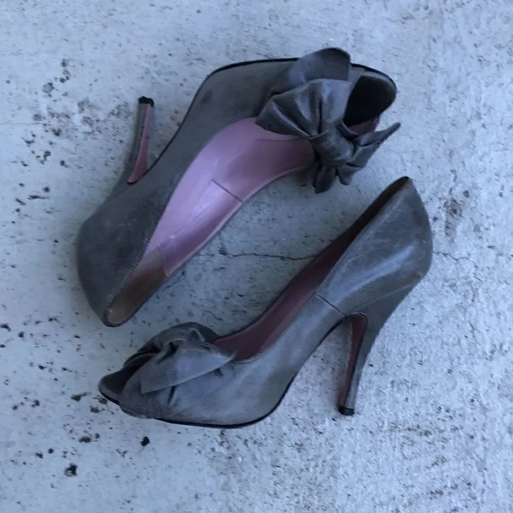 Red Valentino heels - Picture 2 of 8